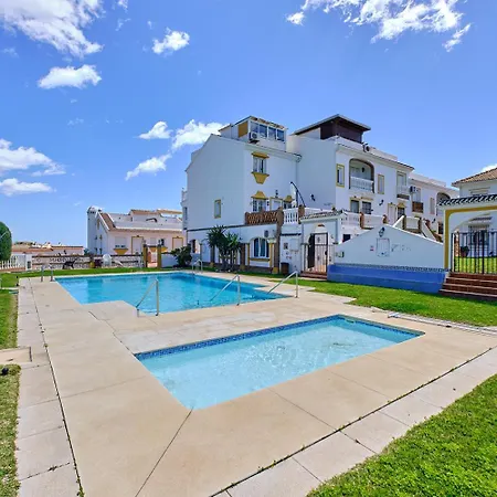 Casa Iris Andalucia بينالماذينا