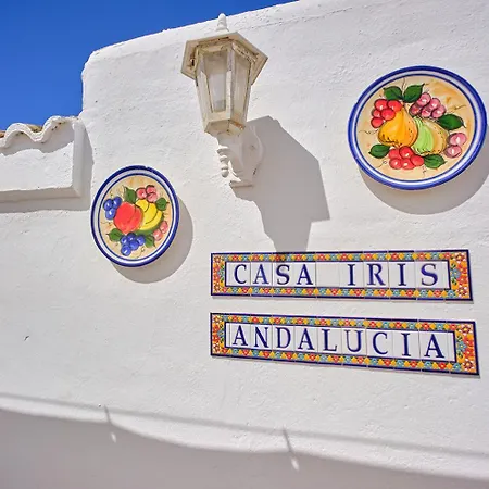 Casa Iris Andalucia * بينالماذينا